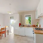 Tankaraca Bb Croatia * Вела-Лука