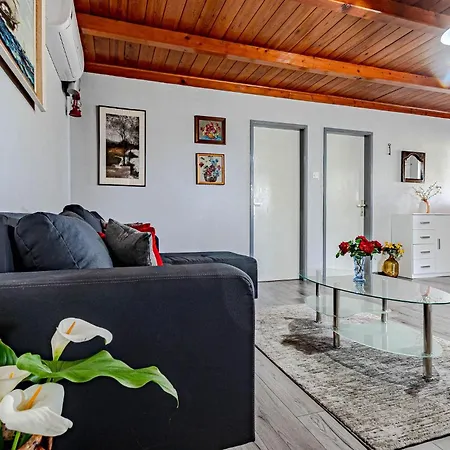 Vikendica Holiday Home Tankaraca Bb Croatia