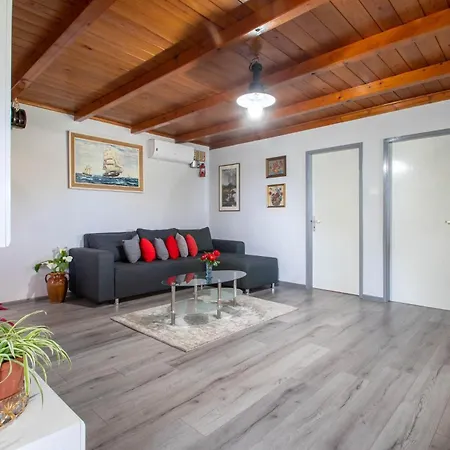 Holiday Home Tankaraca Bb Croatia *