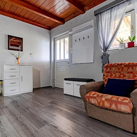 Holiday Home Tankaraca Bb Croatia Vikendica