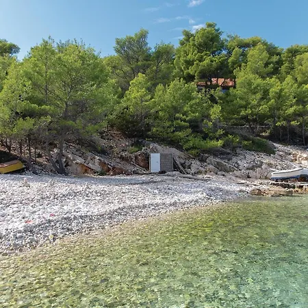 Tankaraca Bb Croatia * Ostrvo Šijak